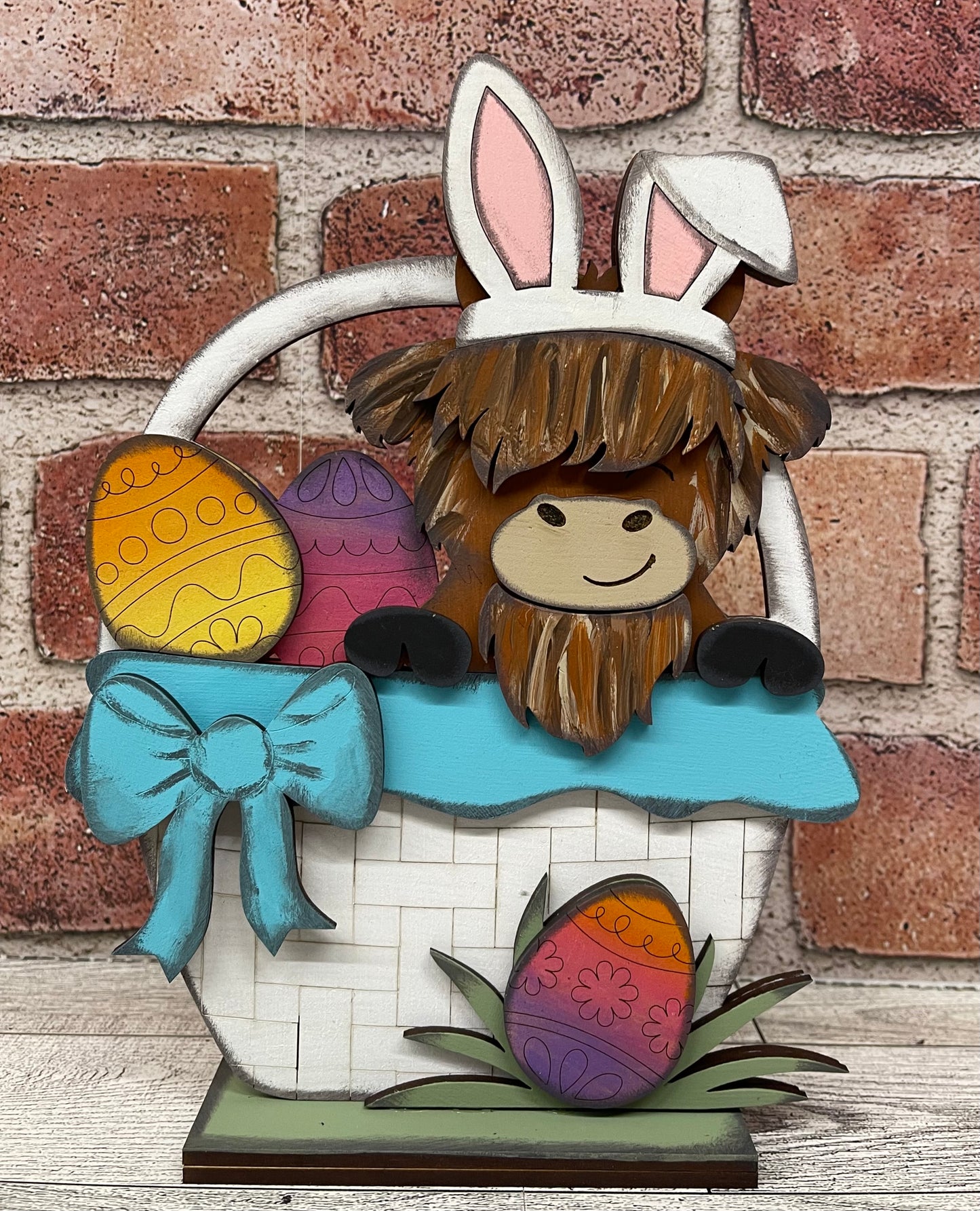 Easter Highland Cow in Easter Basket Stander - this is not an insert - Wood Cutouts unpainted ready for you to paint