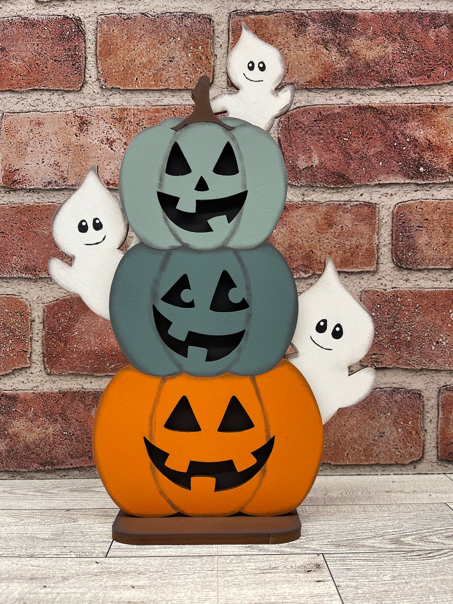 Pumpkins with Ghosts Stander - unpainted cutouts, ready to paint
