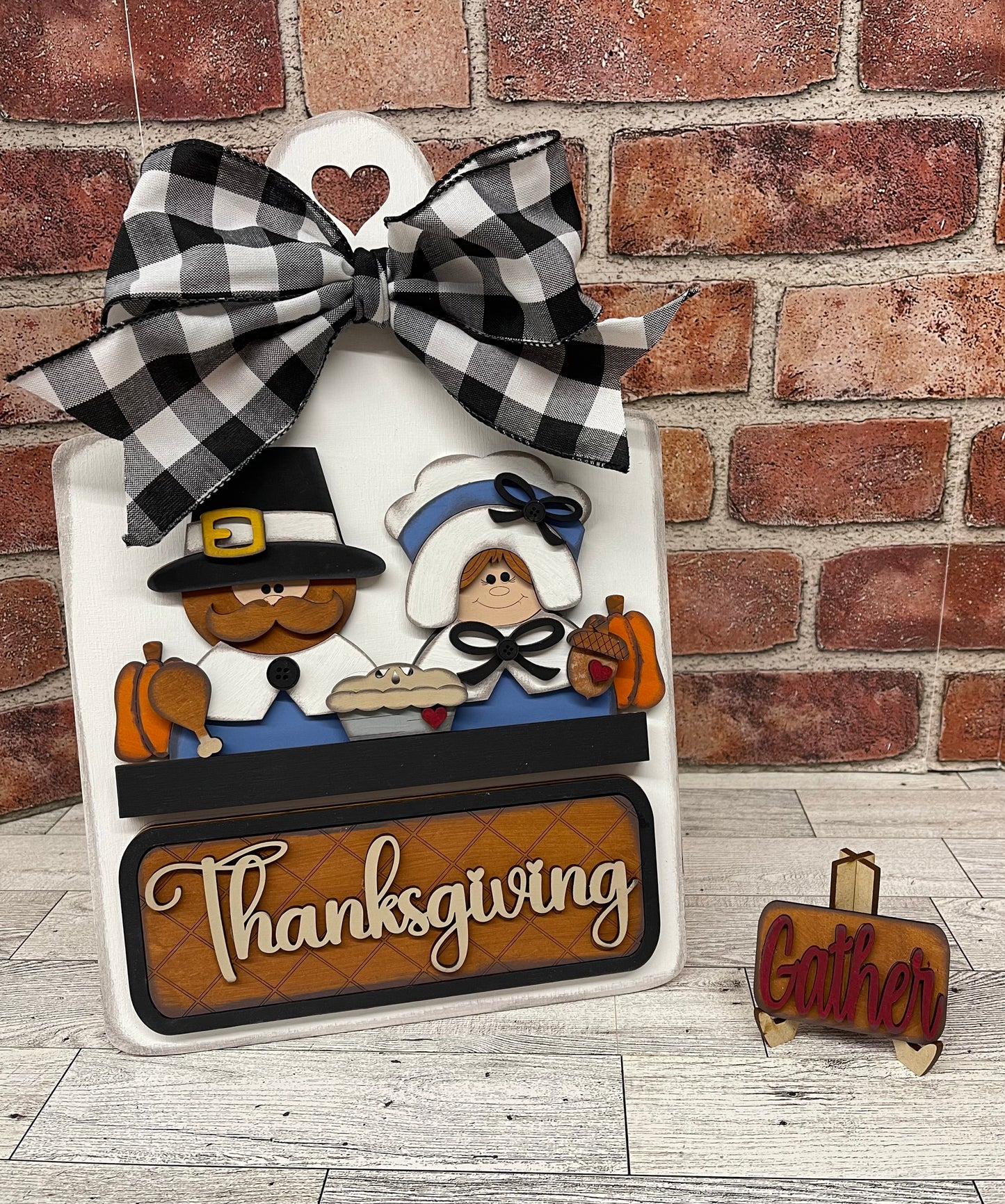 Bread Board to be used with the removable pieces unpainted wood cutouts, ready for you to paint