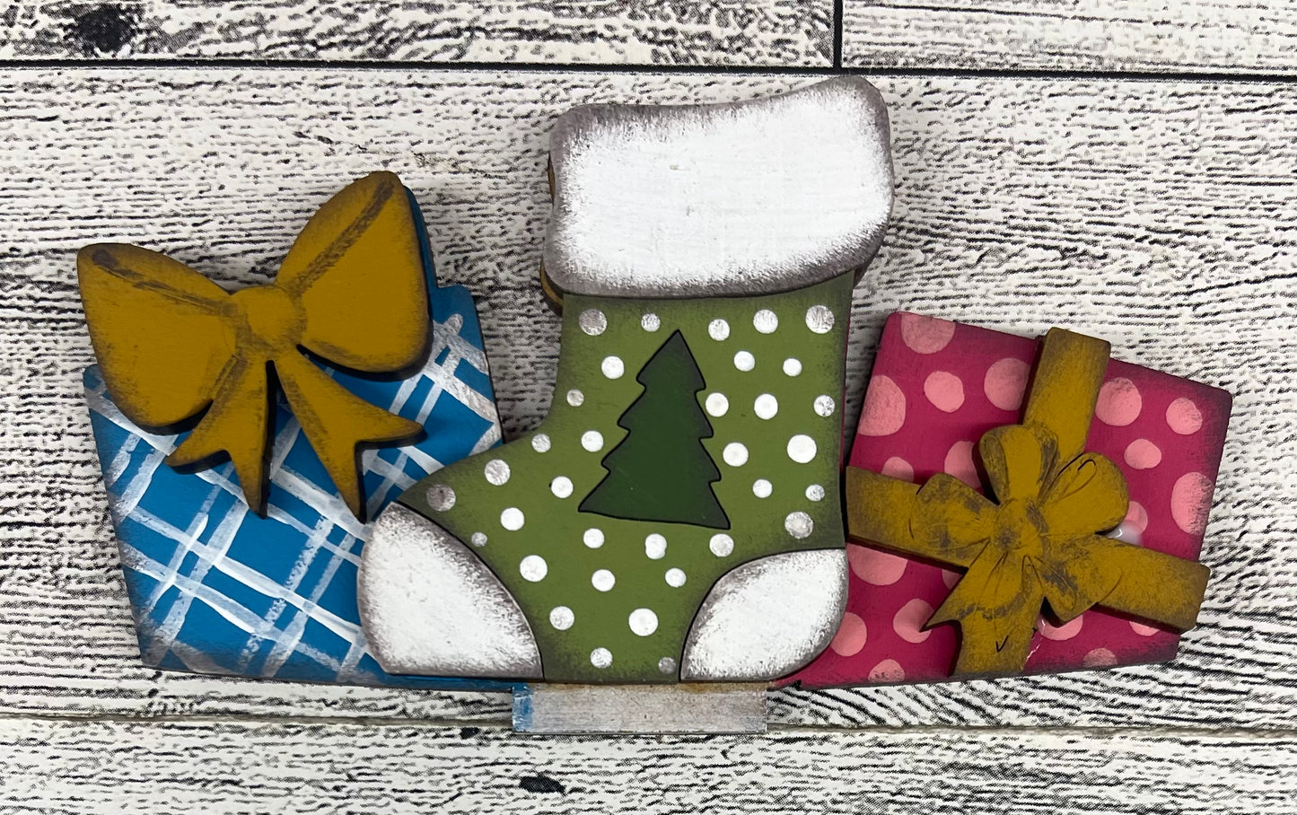 Christmas Santa and Mrs. Claus Basket Inserts - unpainted wood cutouts, ready for you to paint