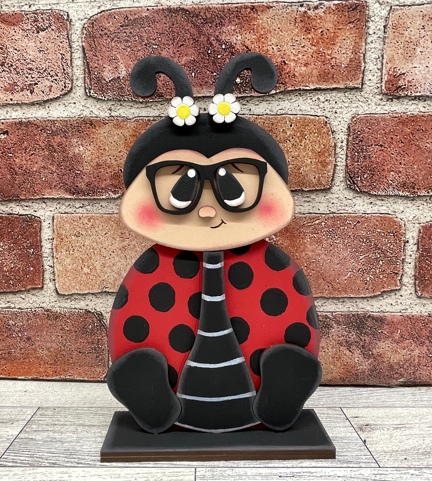 May Craft Kit - Ladybug Themed - basket and water globe not included