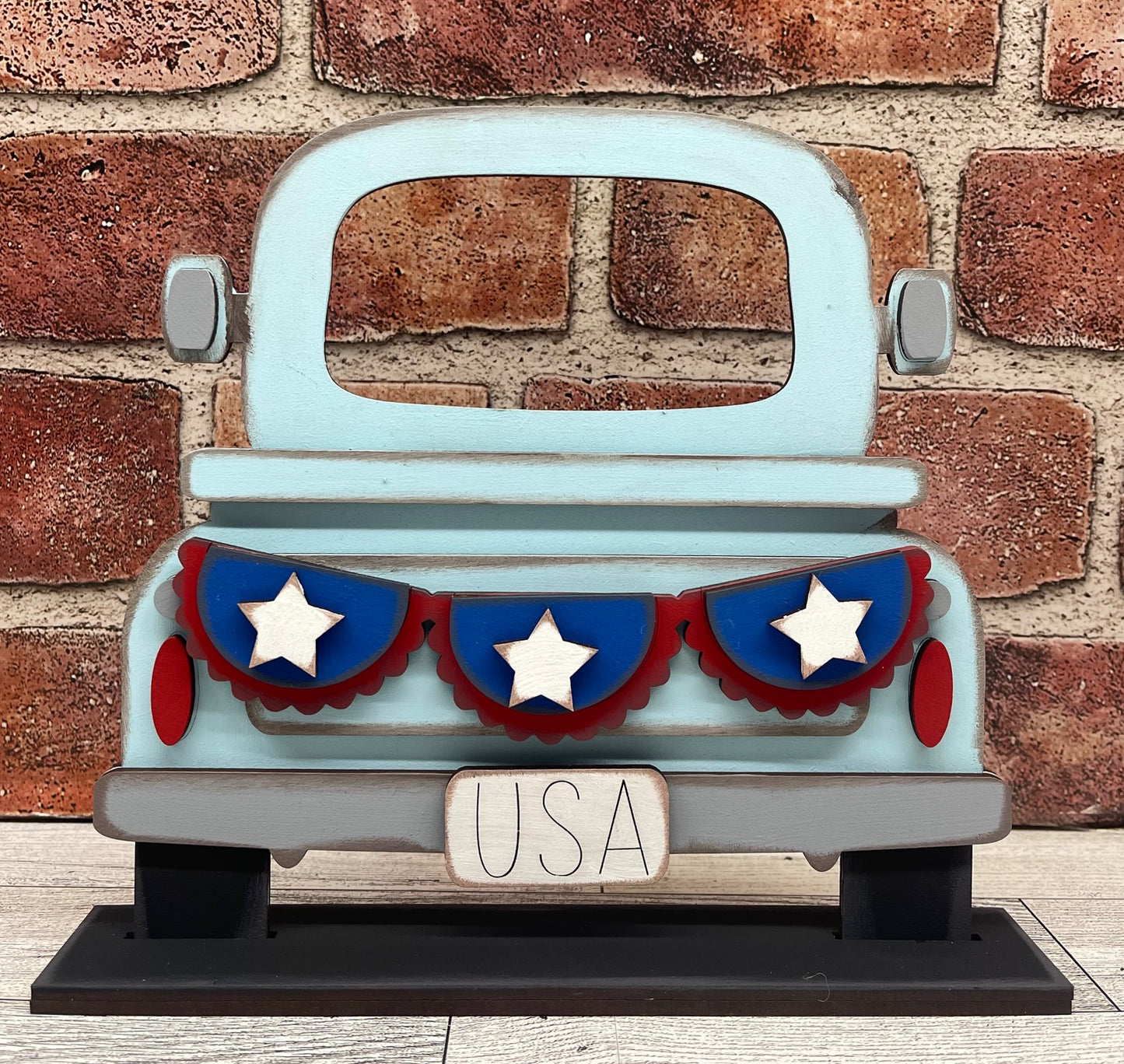 June Craft Kit - Patriotic Themed - basket and water globe not included