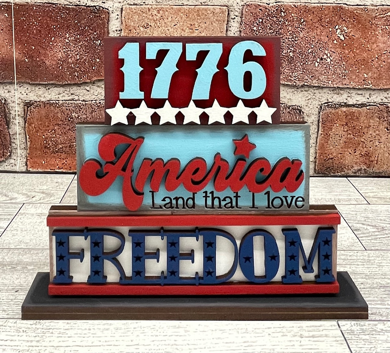 Painted 1776 America Land that I Love Word Stander
