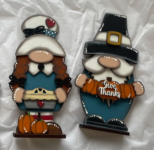 Pilgrim Boy or Girl Gnome cutout, unpainted wooden cutout - ready for you to paint