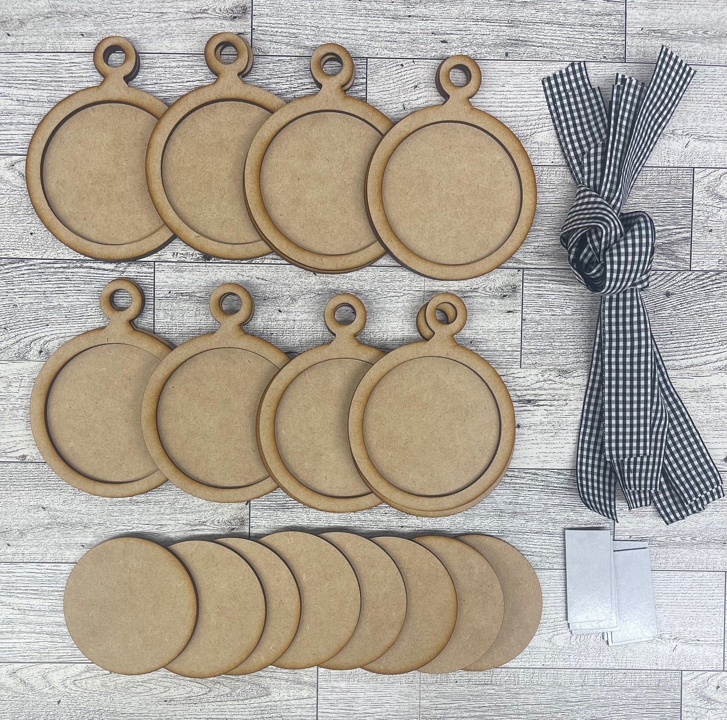 Peanuts Gang - 8 Ornaments and 8 Magnets Cutouts unpainted wood ready for you to paint