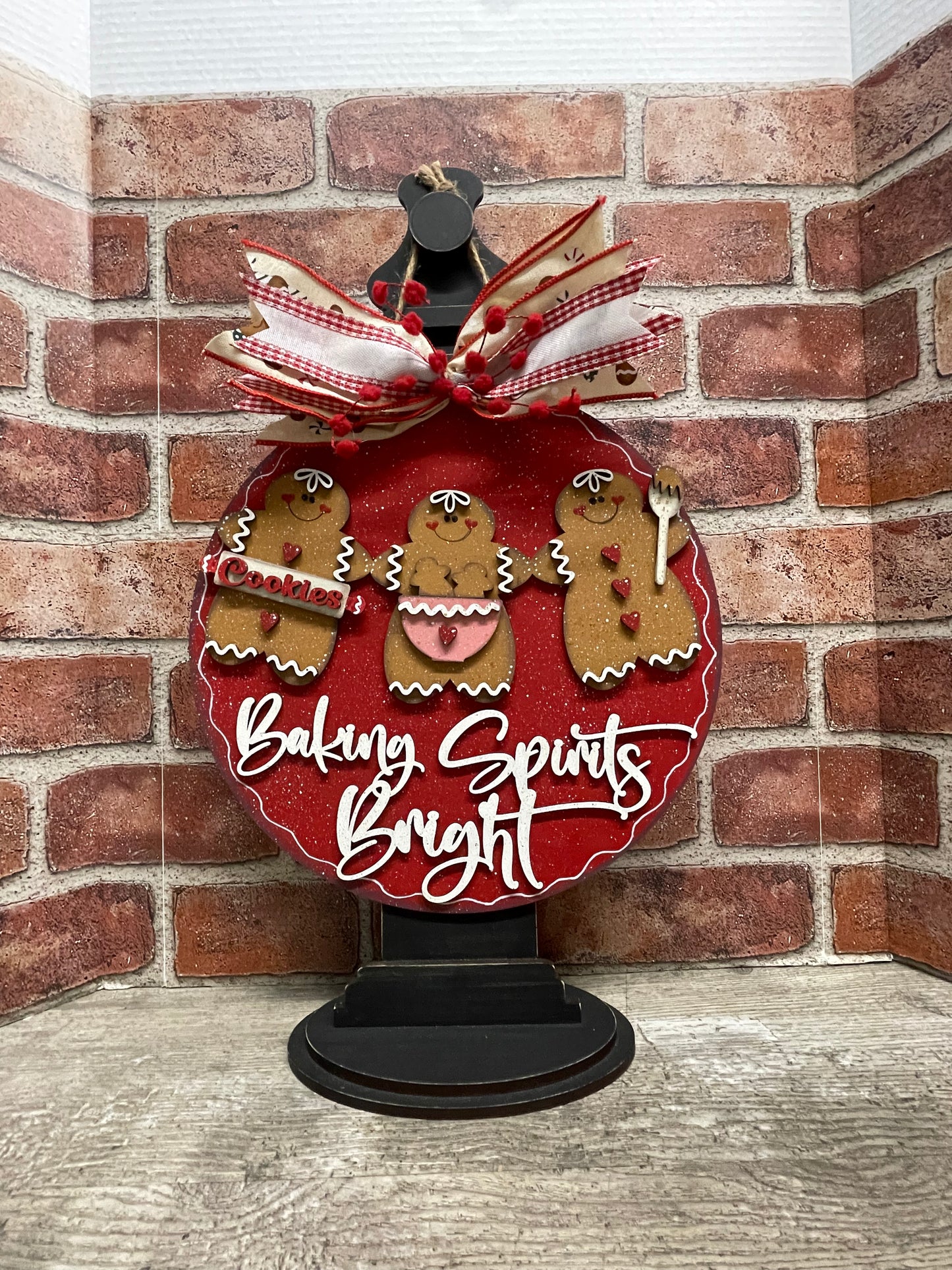 Baking Spirits Bright Gingerbread Man sign kit, unpainted wooden cutouts - ready for you to paint, includes the circle