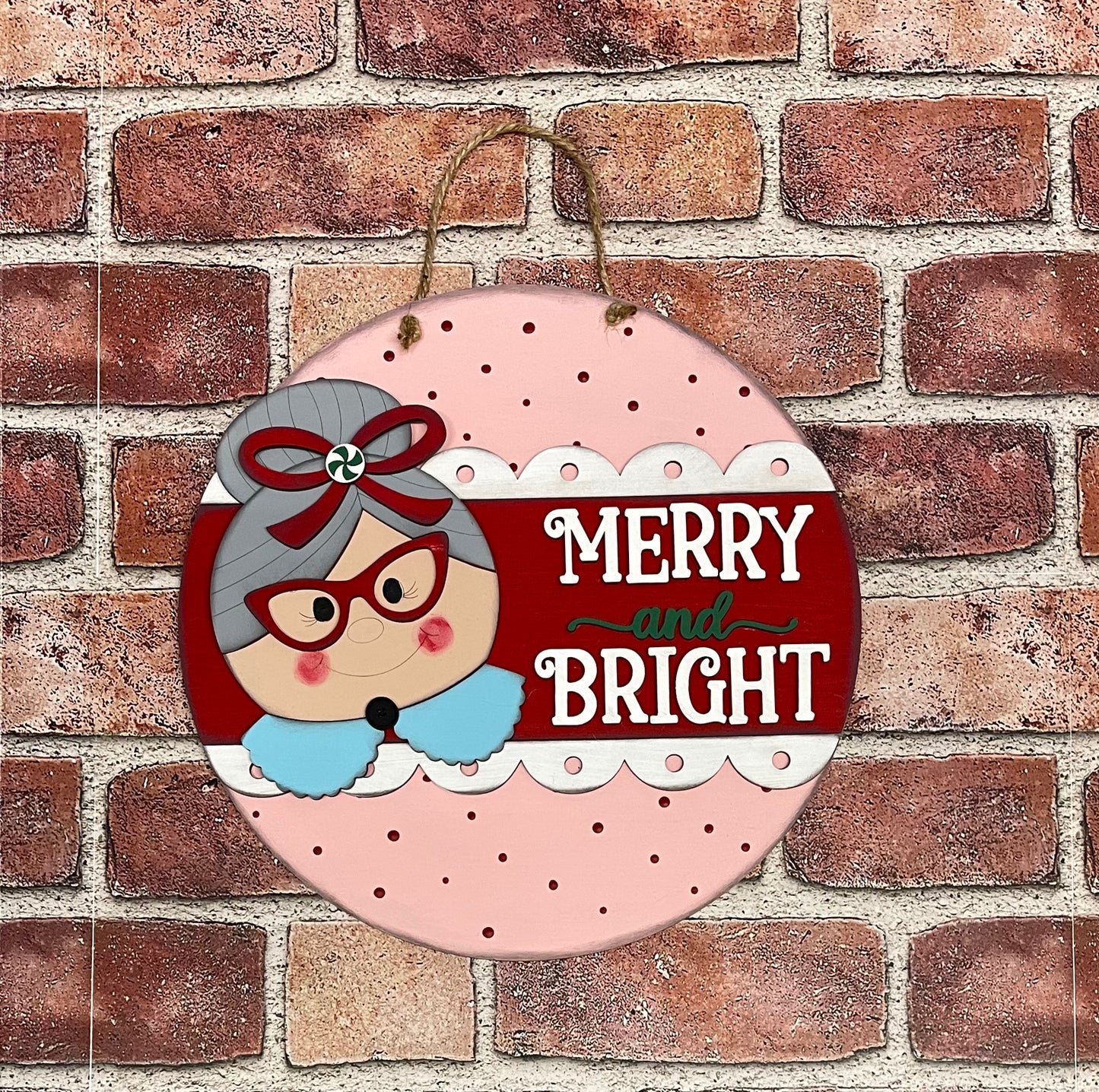 Mrs. Claus - Merry and Bright sign kit, unpainted wooden cutouts - ready for you to paint, includes the circle