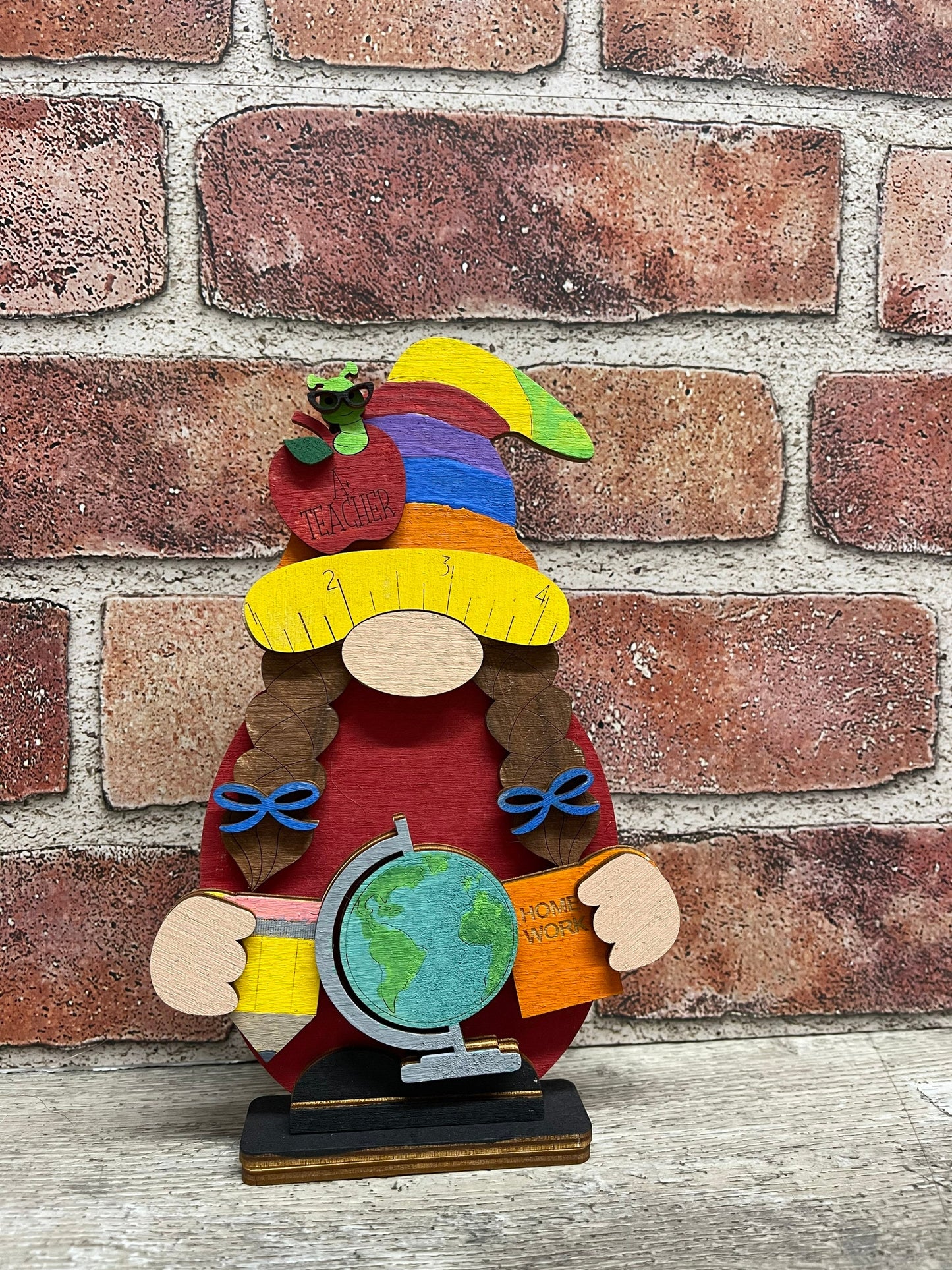 Teacher Gnome cutout, unpainted wooden cutout - Qty 1, ready for you to paint