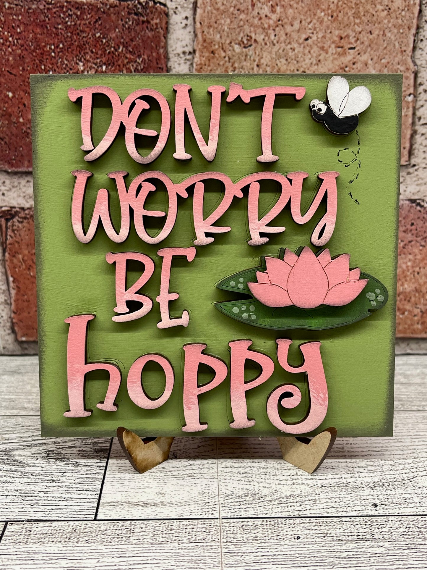 April Monthly Craft Kit - Spring Frog -themed - does not include frame or plain arch or HOME arch frame sold separately - unpainted ready for you to finish