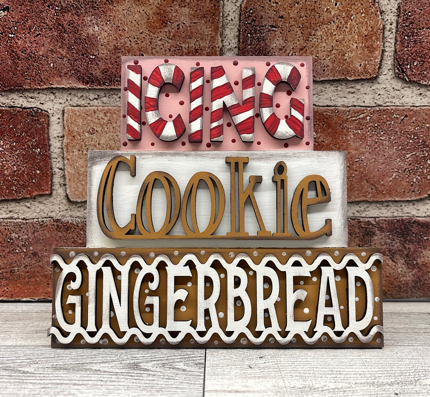 July Craft Kit - Gingerbread Themed - basket and water globe not included