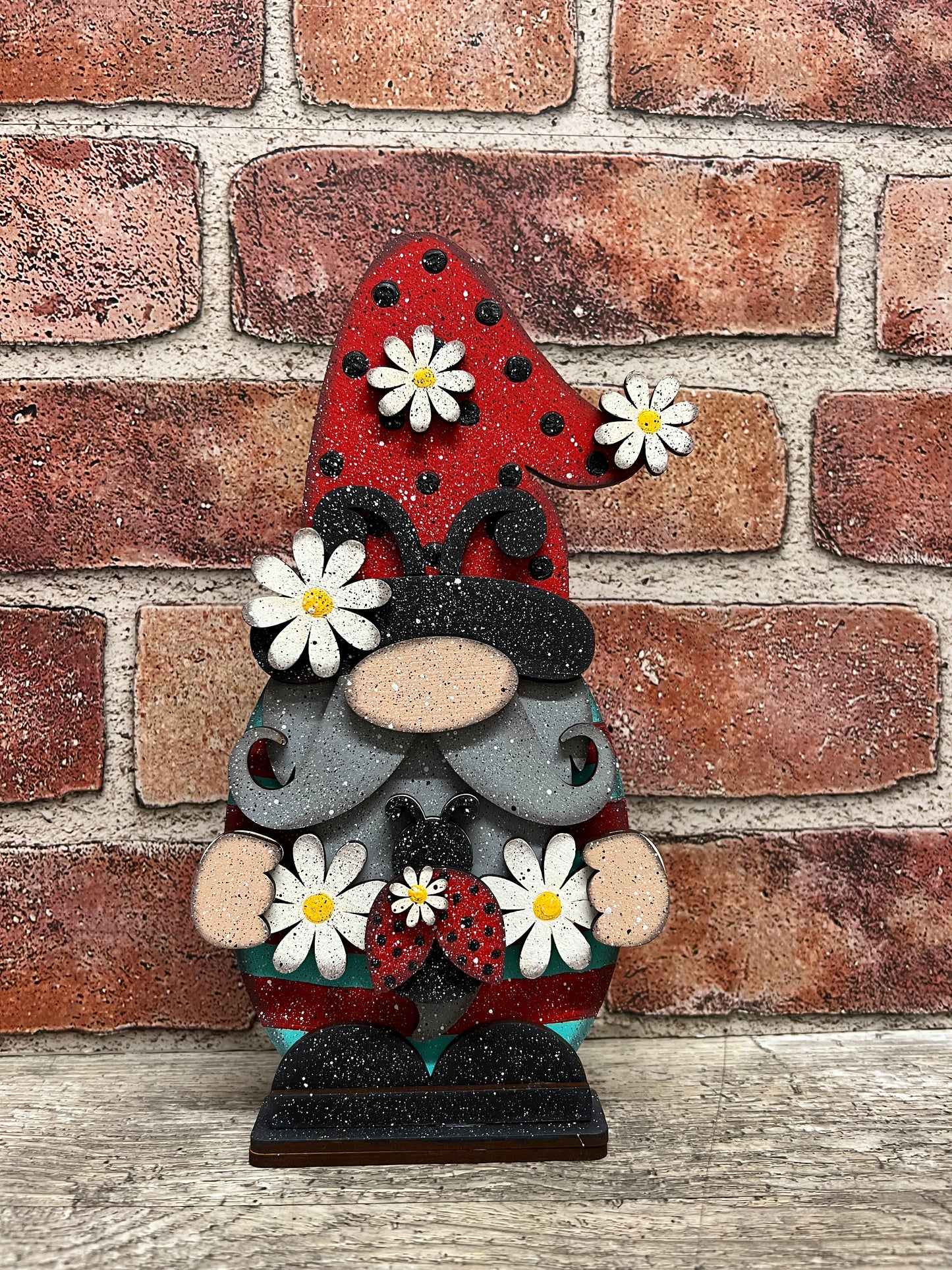 Ladybug Gnome cutout, unpainted wooden cutout - ready for you to paint