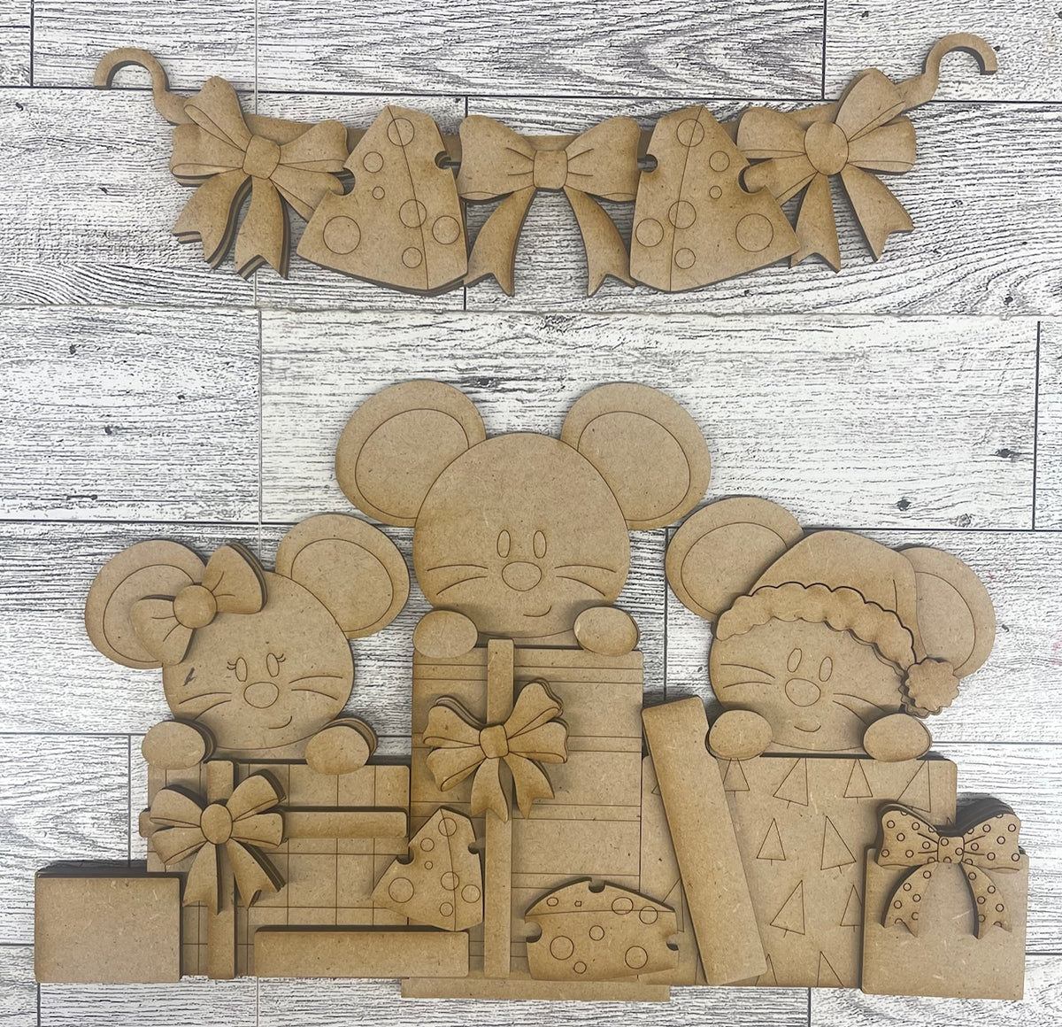 Christmas Mouse Insert for Picket Fence unpainted wood cutouts, ready for you to paint