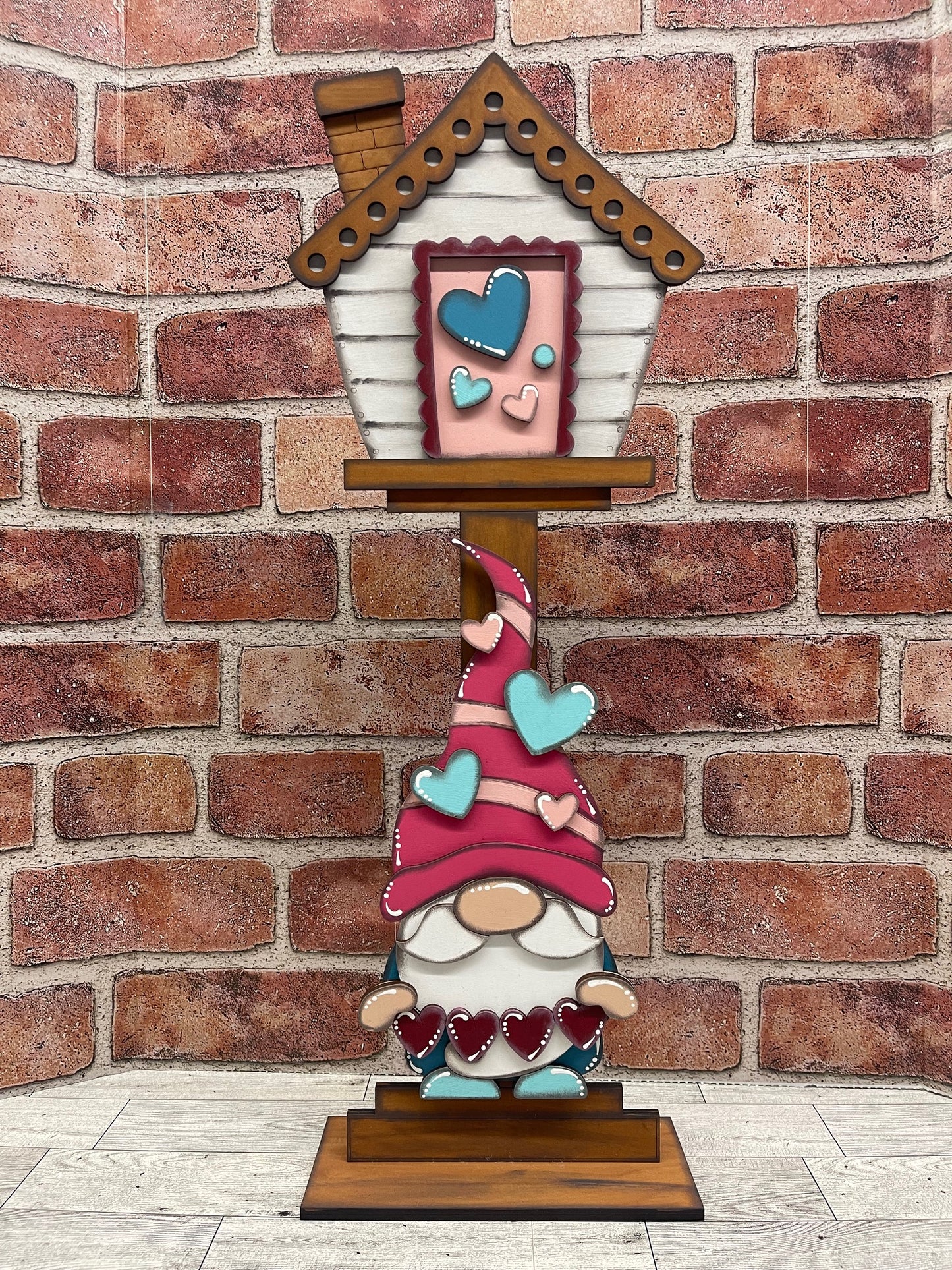 Painted Valentines Gnome & Door only that goes with the Birdhouse