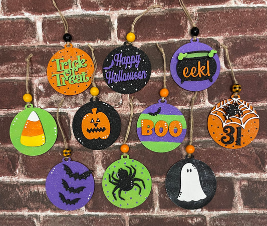 10 Halloween ornaments, unpainted wooden cutouts - ready for you to paint, includes the circle