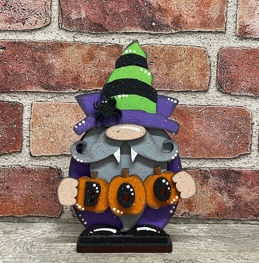 Halloween Vampire Gnome cutout, unpainted wooden cutout - Qty 1, ready for you to paint