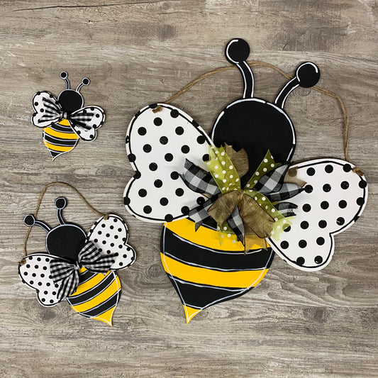 Large Bee cutouts 16 x 12 inch, 1/8" thickness Unpainted Wooden Bee