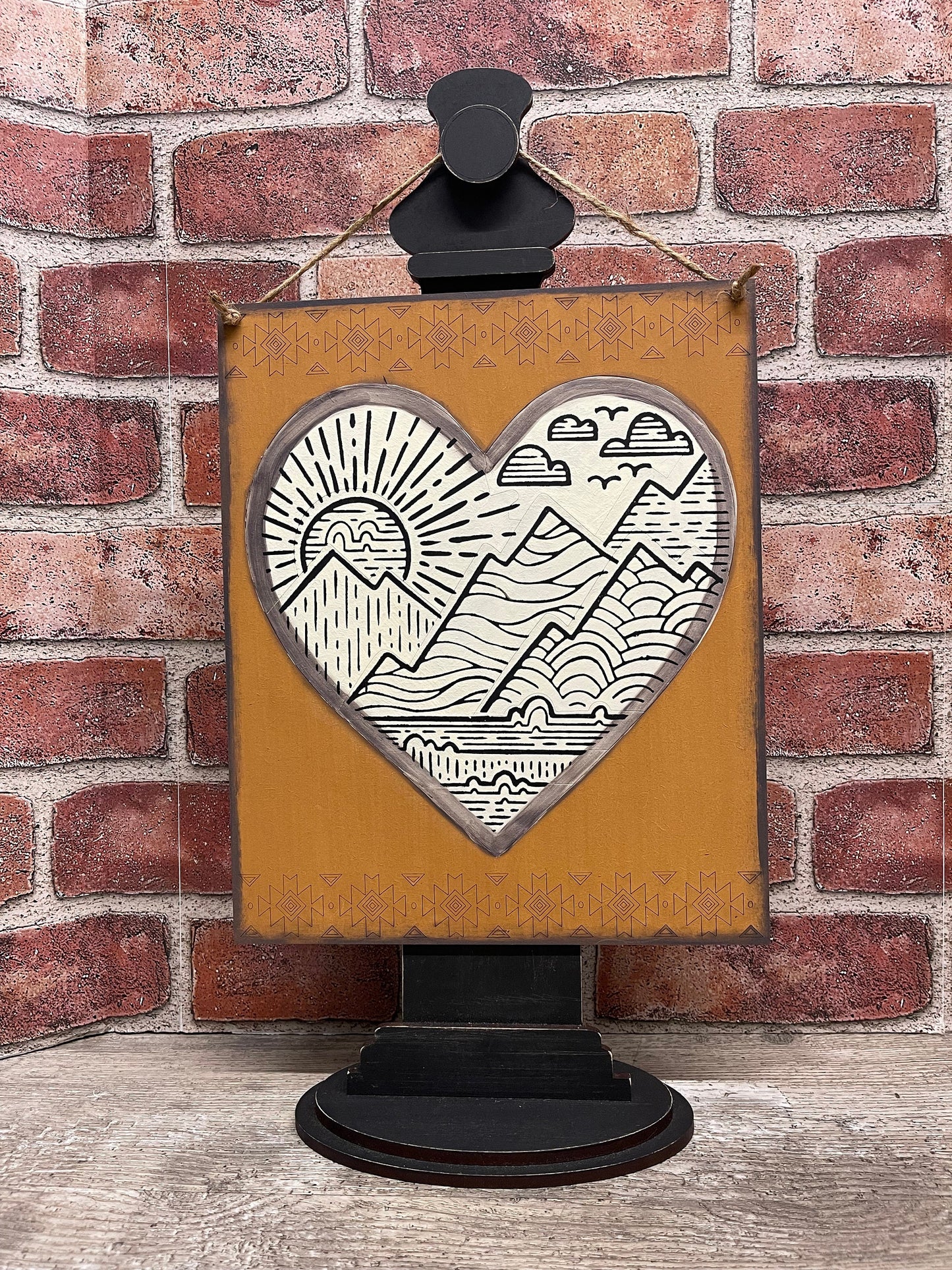 Mountain Heart sign kit, unpainted wooden sign - ready for you to paint