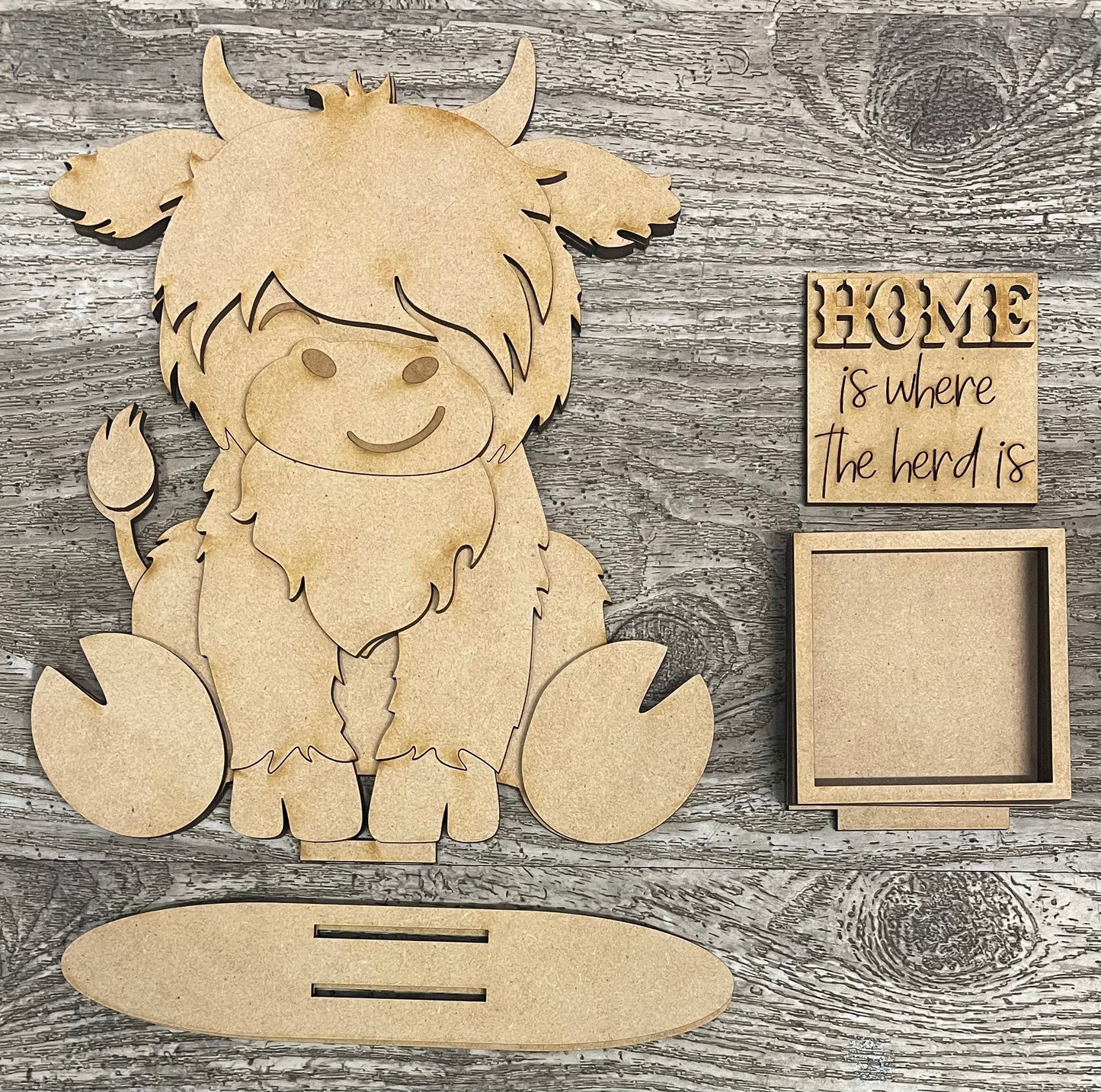 Highland Cow sitter with changeable sign cutouts, unpainted ready for you to finish